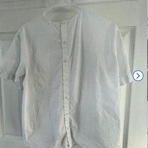 Uniqlo white dress shirt with thread detailing and back button detail